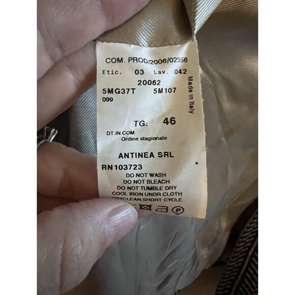 Vintage Giorgio Armani Collezioni Herringbone Blazer 100% Wool Women Sz 10 - Picture 12 of 12